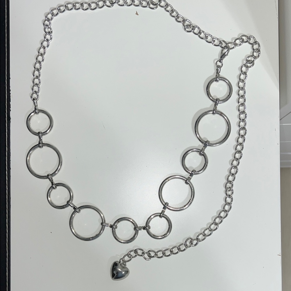 BELT Silver hoops with  Heart Charm